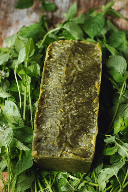 [Маша Разнер] Мыло с травами и мёдом (2019)