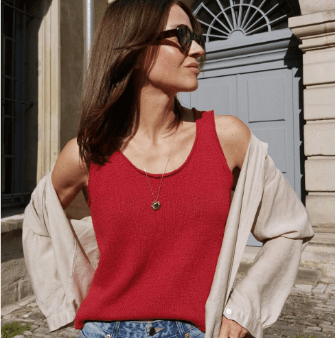 [Susanne Müller, Вяжи.ру] Летняя майка вязаная спицами сверху вниз без швов GISÈLE Top (2025)