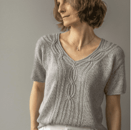 [Aneta Bleyer] Топ с японским плечом, вязаный спицами сверху Sylvan Tee (2025)