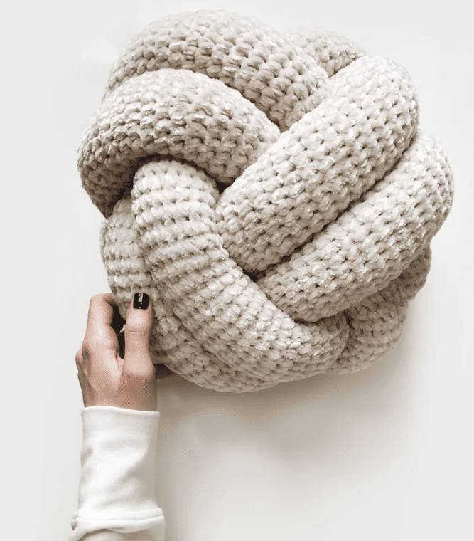 [Debrosse] Подушка Маре (2025)