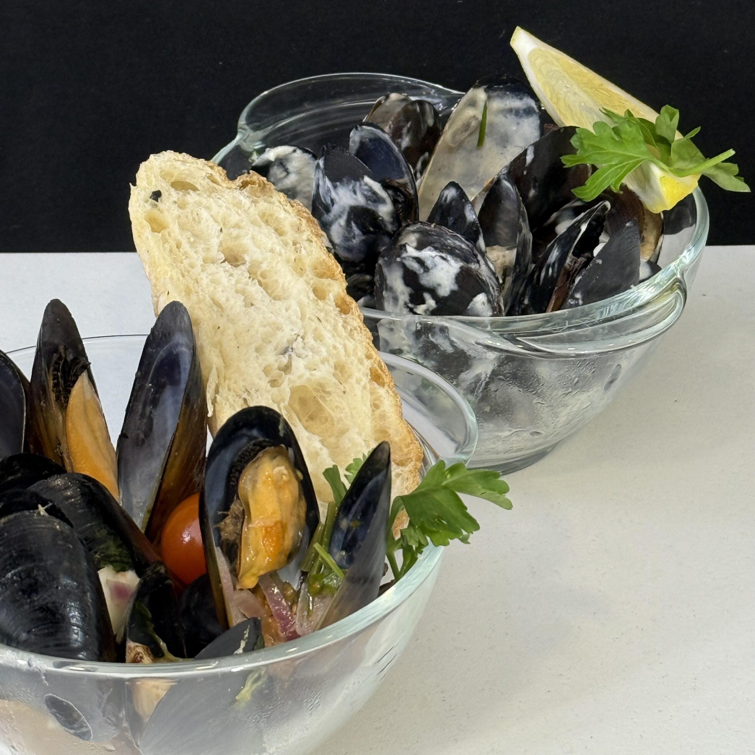 [Мария Манахова] Мидии в сеточке (2025)