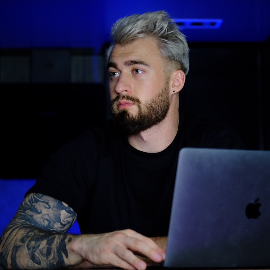 [Danil Caesar] Арбитраж без банковских карт Crypto-Crypto. Менторство тариф Зритель (2025)